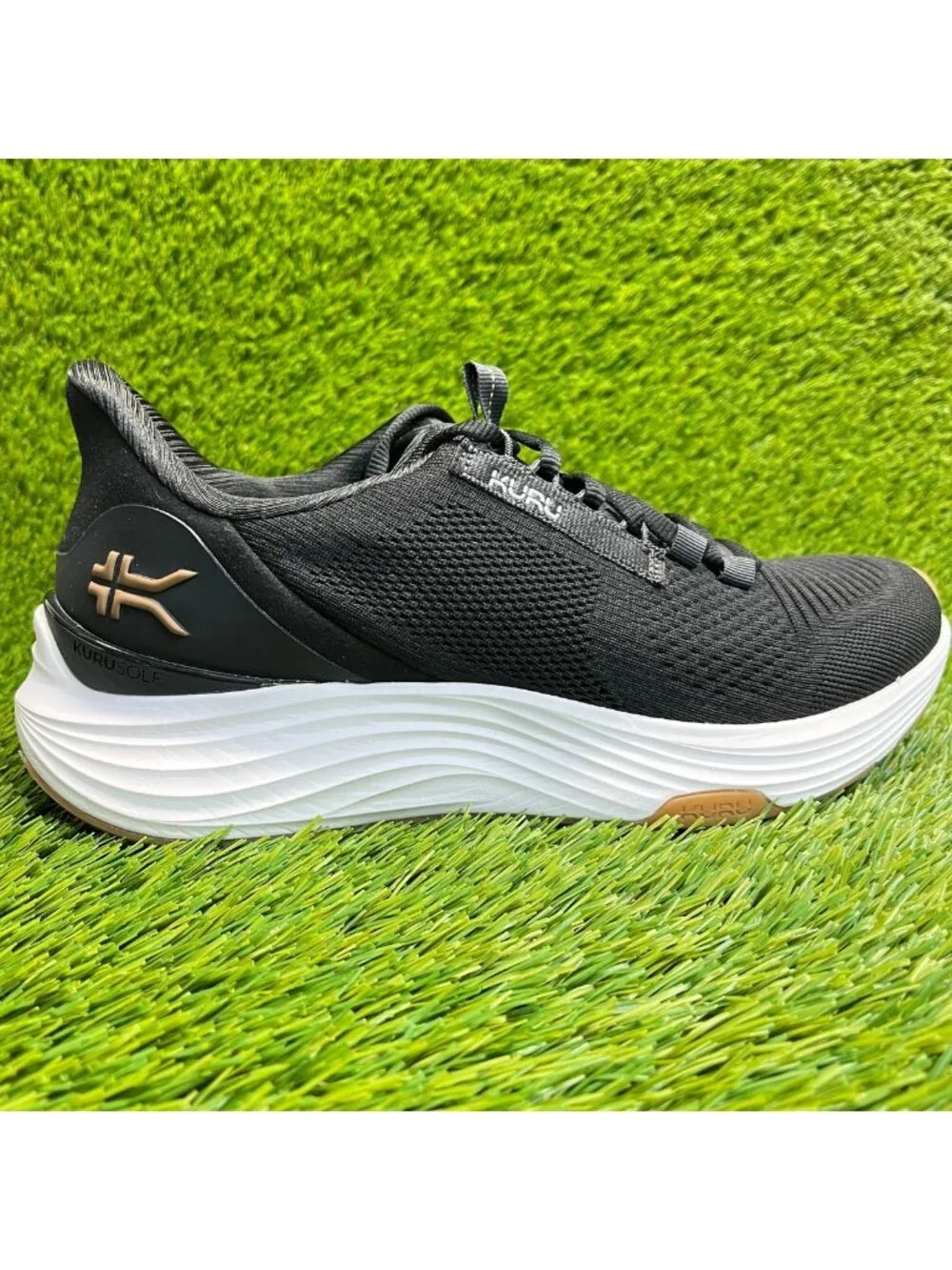 Kuru Atom 2 Womens Size 10D Black White Athletic Running Walking Shoes Sneakers